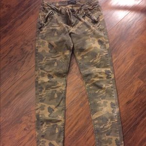Women’s army fatigues Jeans